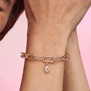 Pandora Pandora ME Lucky Ladybird Mini Dangle Charm